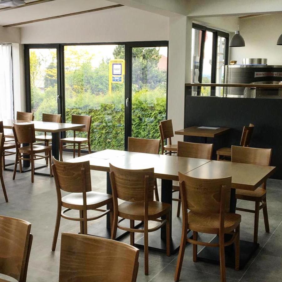 Restaurace A Penzion U Hasicu Klimkovice المظهر الخارجي الصورة